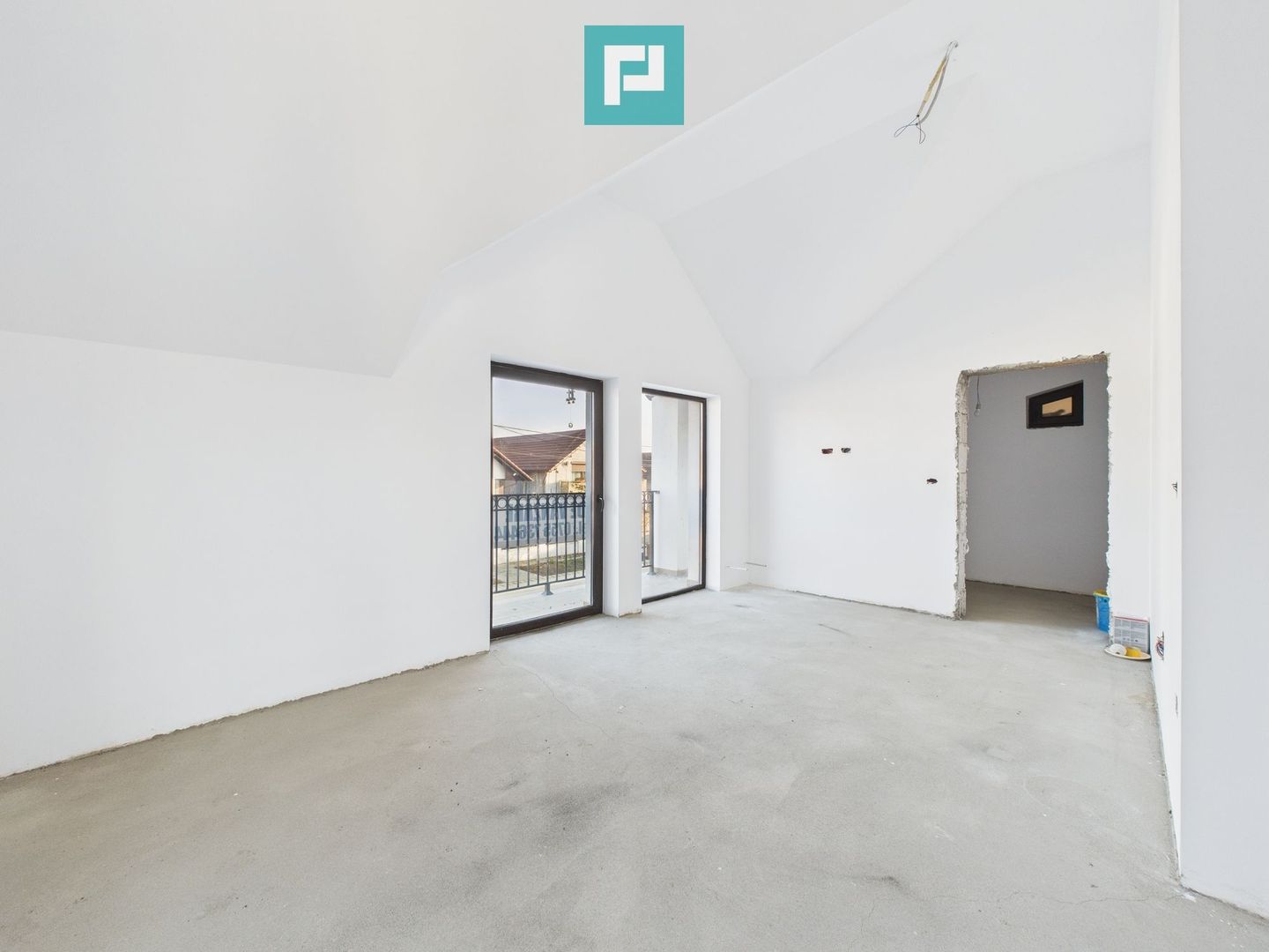 Casa cu 5 camere in Livada - Poză 26