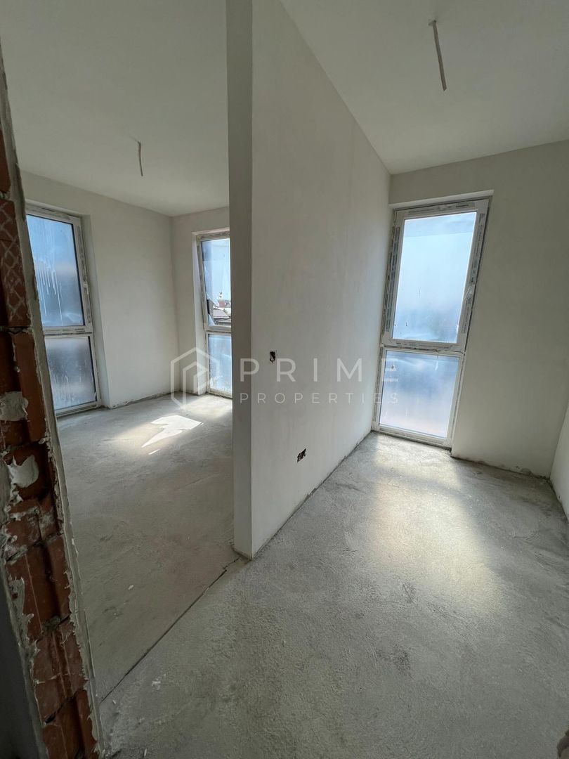 Apartament cu 3 camere de vânzare, semifinisat, în bloc nou, Unirii - Poză 2