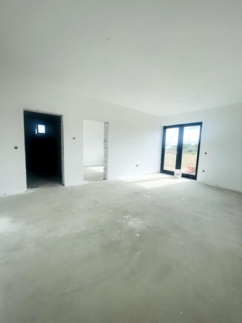 Casă Parter Semifinisată – Oșorhei, utilități complete, teren 515 mp - Poză 10