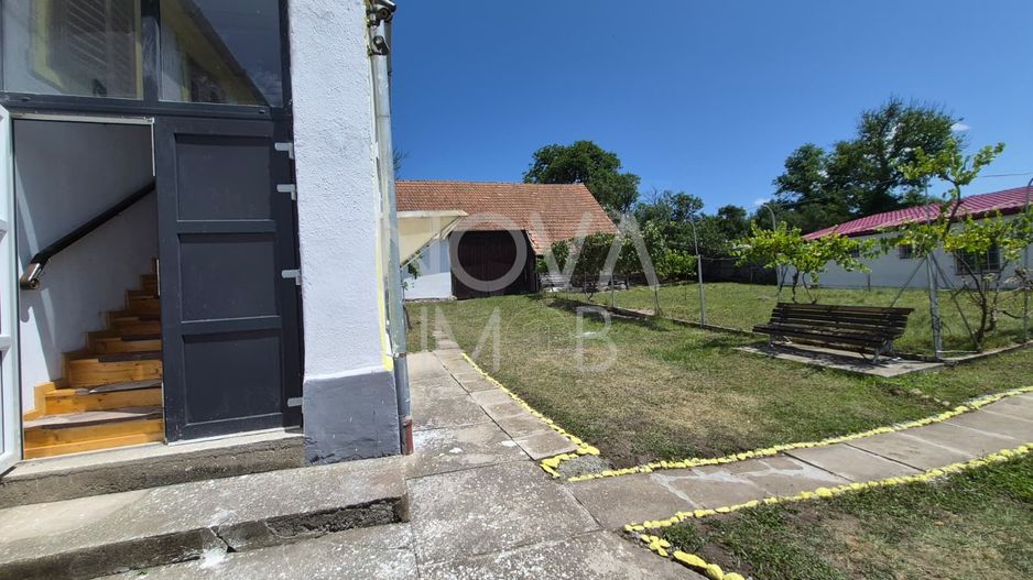 Casa individuala cu teren generos – 8.356 mp – Tichindeal, jud. Sibiu - Poză 33