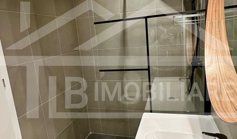 Apartament cu 3 camere, 80mp, parcare, Zona Maurer Residence - Poză 12