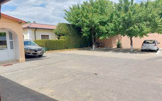 Pensiune de vânzare  – Galați | Bariera Traian | 14 camere - Poză 1