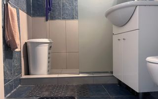 Parter!Vânzare apartament cu 3 camere - Târgoviște! - Poză 12