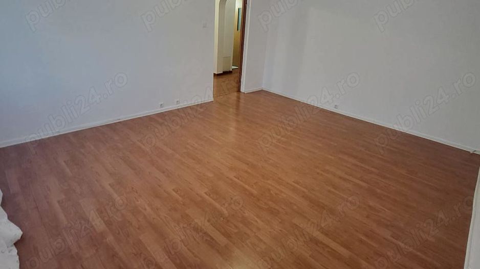 Vand apartament 3 camere-Parc Sebastian - Poză 4