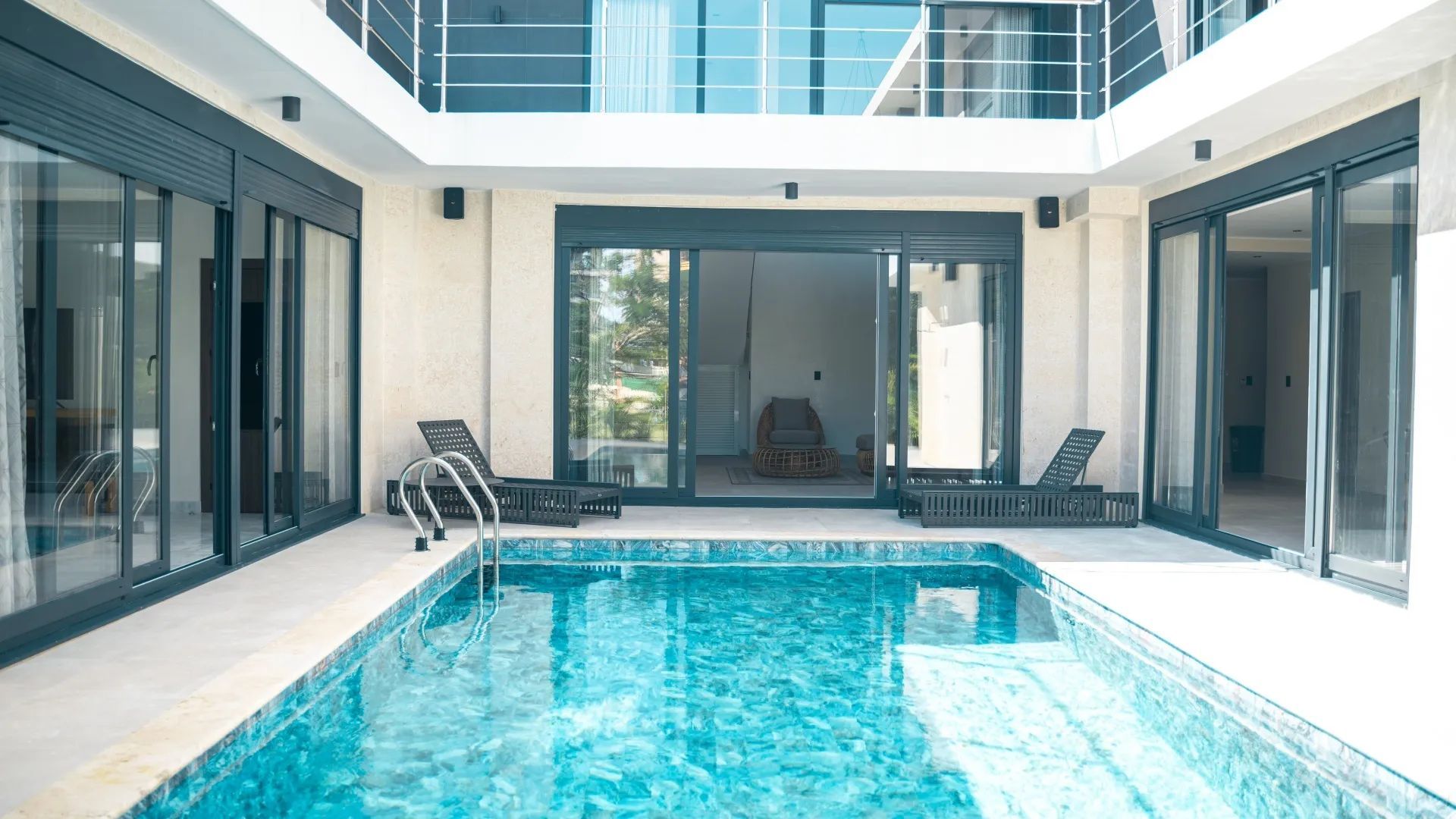 Tropical Heaven Villa - Poză 2