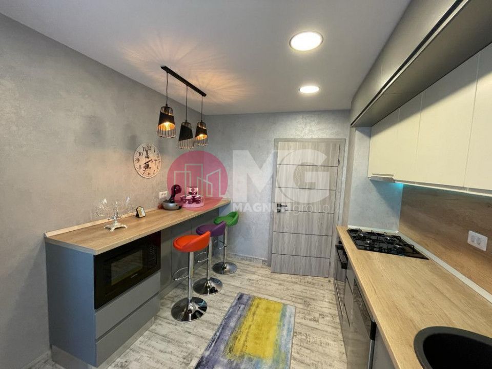 Apartament de Lux cu 2 Camere, Vedere la Bulevard, Zona Unirii-Burebista. - Poză 10