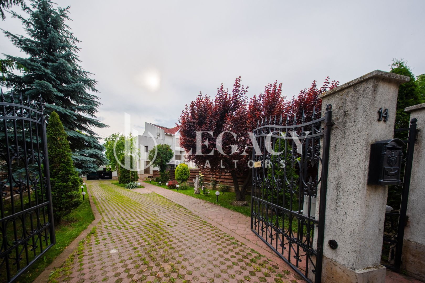Vilă Exclusivistă în Copou – 680 mp Utili | Teren 1.414 mp - Poză 25