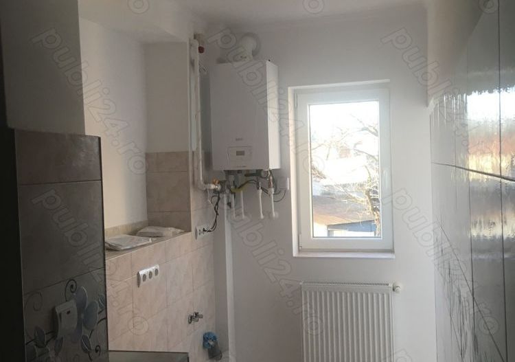 BRASADAS vinde ap 3 cam RENOVAT etaj 1/4 zona 14 Mai. - Poză 5