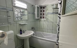 PODU ROS - 3 CAMERE - ETAJUL 2 - MOBILAT SI UTILAT - Poză 8