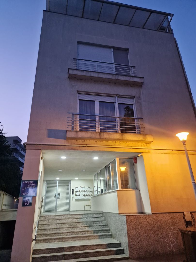 Apartament cu 2 camere de inchiriat - Piata Victoriei - Poză 2