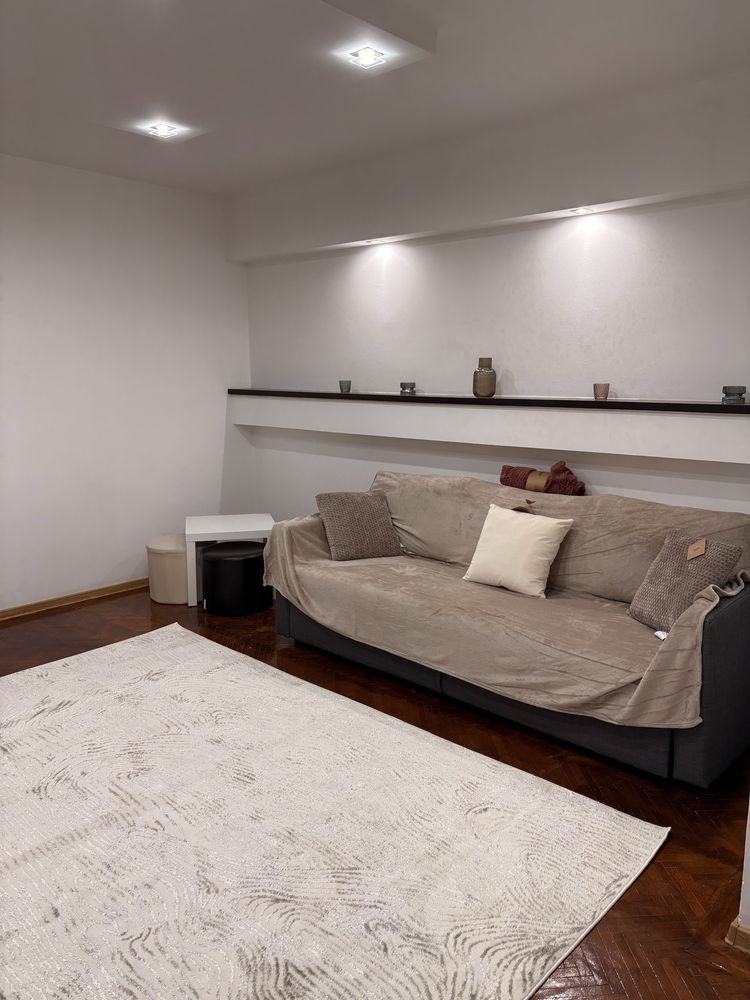 Garsonieră renovată în martie, lângă Plaza Mall - Poză 1