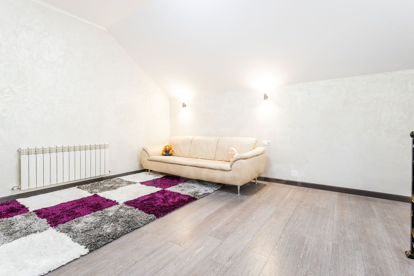 Chirie, casă, 3 nivele, 5 camere, strada Cantinei, Durlești - Poză 19