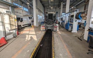 Hala cu teren generos langa acces A1 - Poză 14