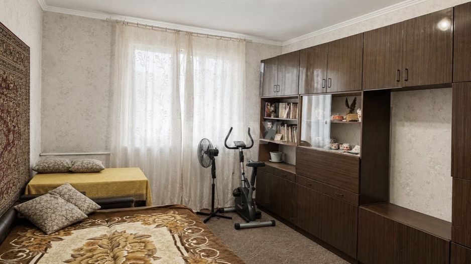 Apartament cu trei odăi, Buiucani, Chișinău - Poză 3