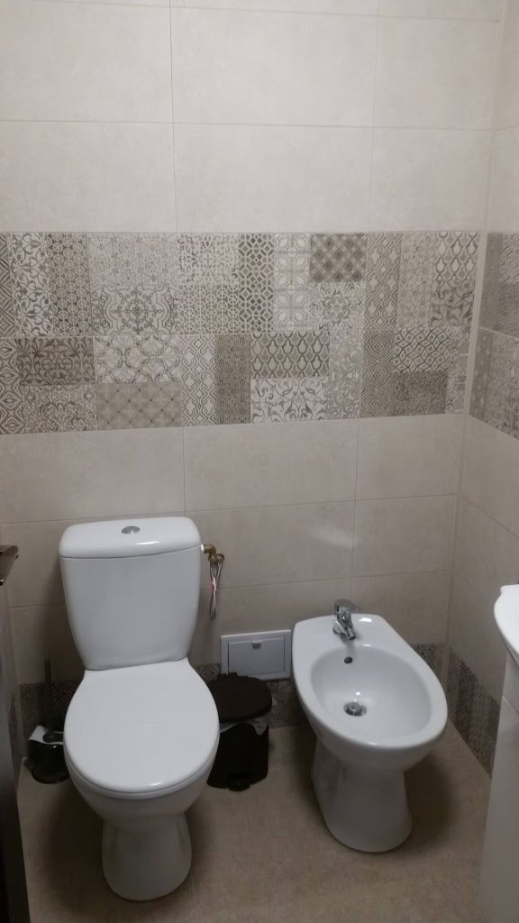 De inchiriat - casa renovata, mobilata si utilata complet - zona buna - Poză 7