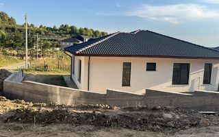 Exclusivitate! Casa pe parter, zona deosebita - Apa Sarata !!! - Poză 5