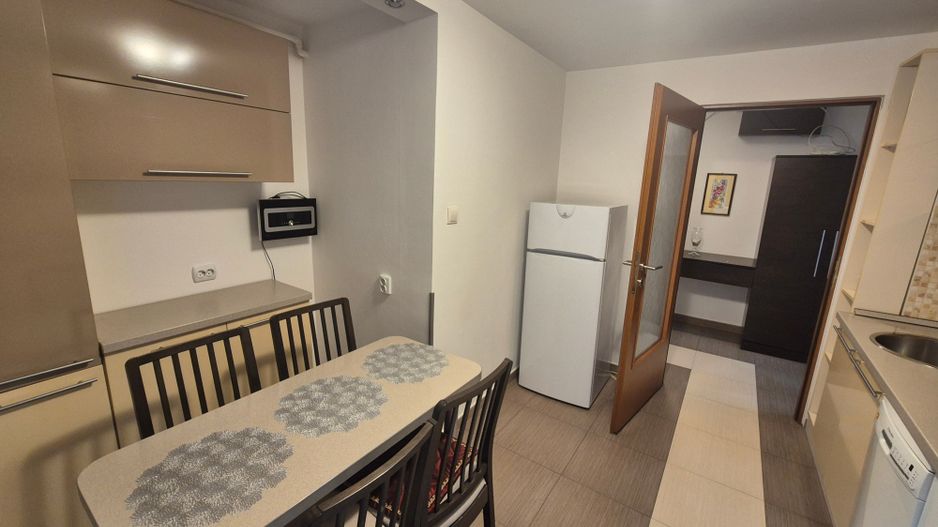 Închiriez apartament 2 camere Micro 4 - Poză 7