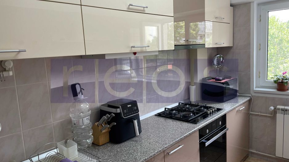 VANZARE 2 CAMERE | SEMIDECOMANDAT | ZONA BABA NOVAC - Poză 4