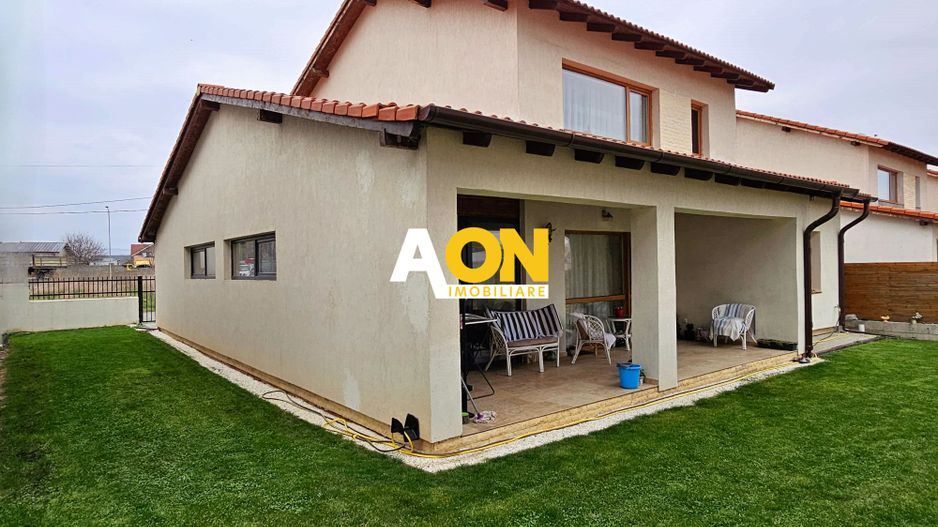 Casa 4 camere, garaj, mobilata, utilata, 311 mp teren, Alba-Micesti - Poză 1