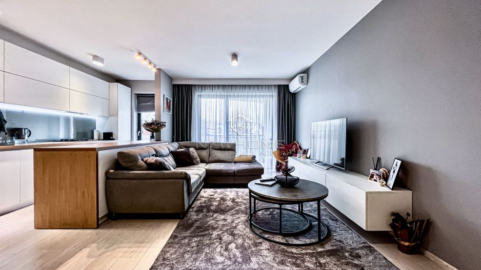 Apartament 2 camere 66 mp, zona Central - Poză 1
