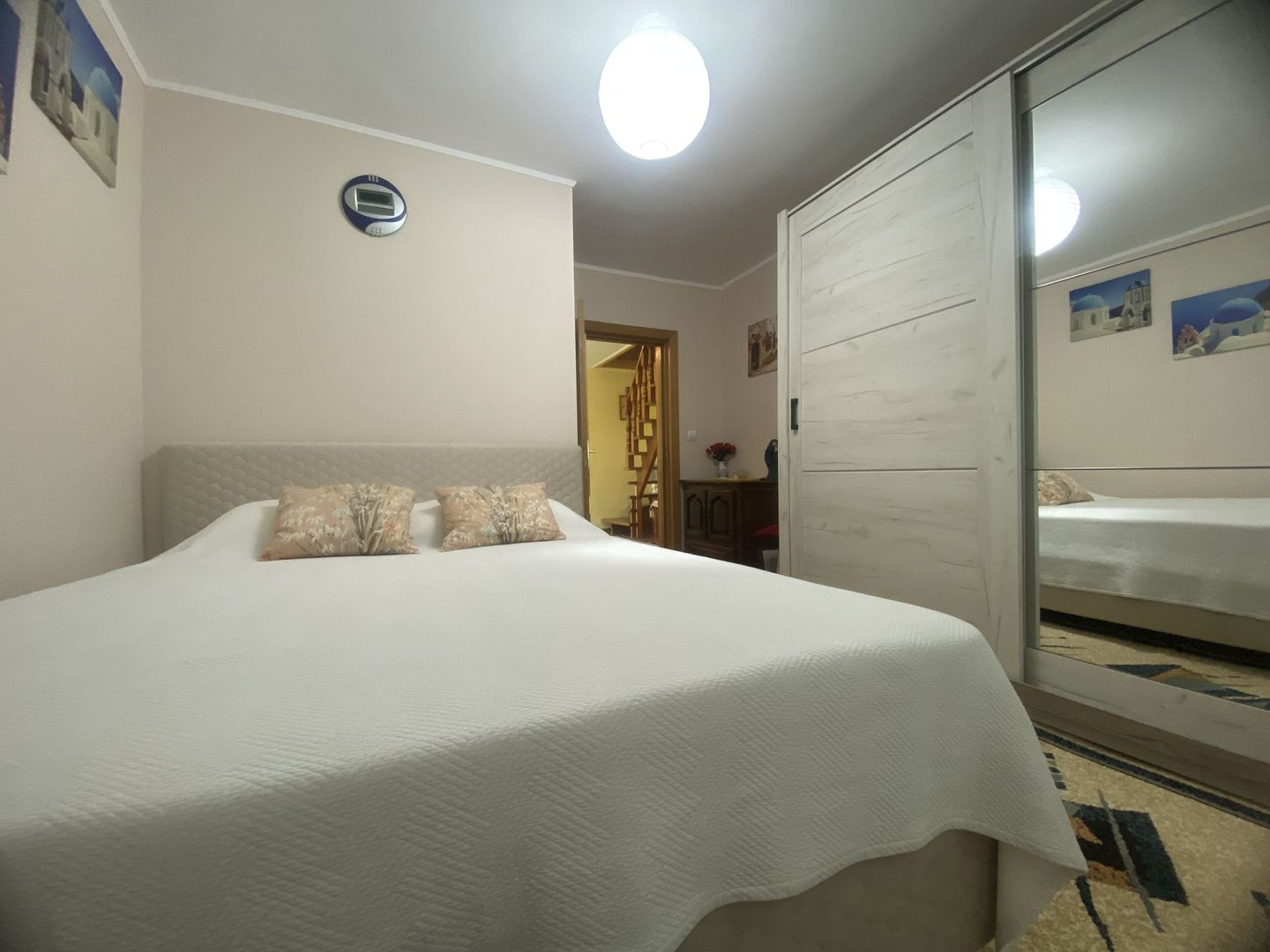 Oaza de liniste si verdeata! Vanzare casa cu 5 camere in Pucioasa - Poză 10
