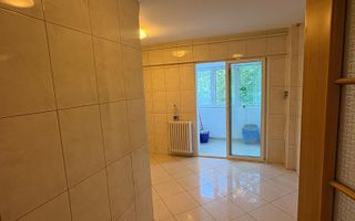 4 camere  etaj 1 /450 m METROU UNIRII - Poză 16