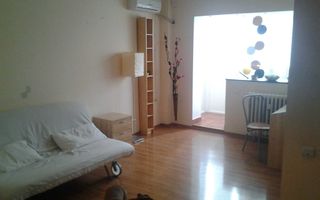 Auchan Titan Metrou 1 Decembrie 1918 renovata mobilata utilata - Poză 2