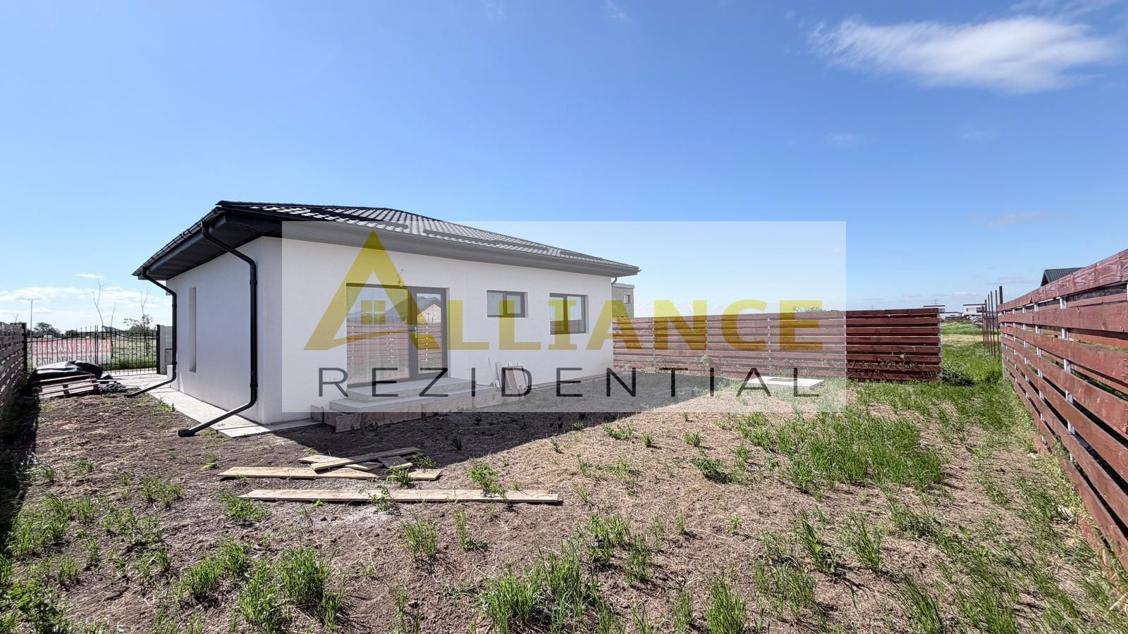 Casa Individuala - 3 camere - 2 bai - 375mp teren - Poză 4