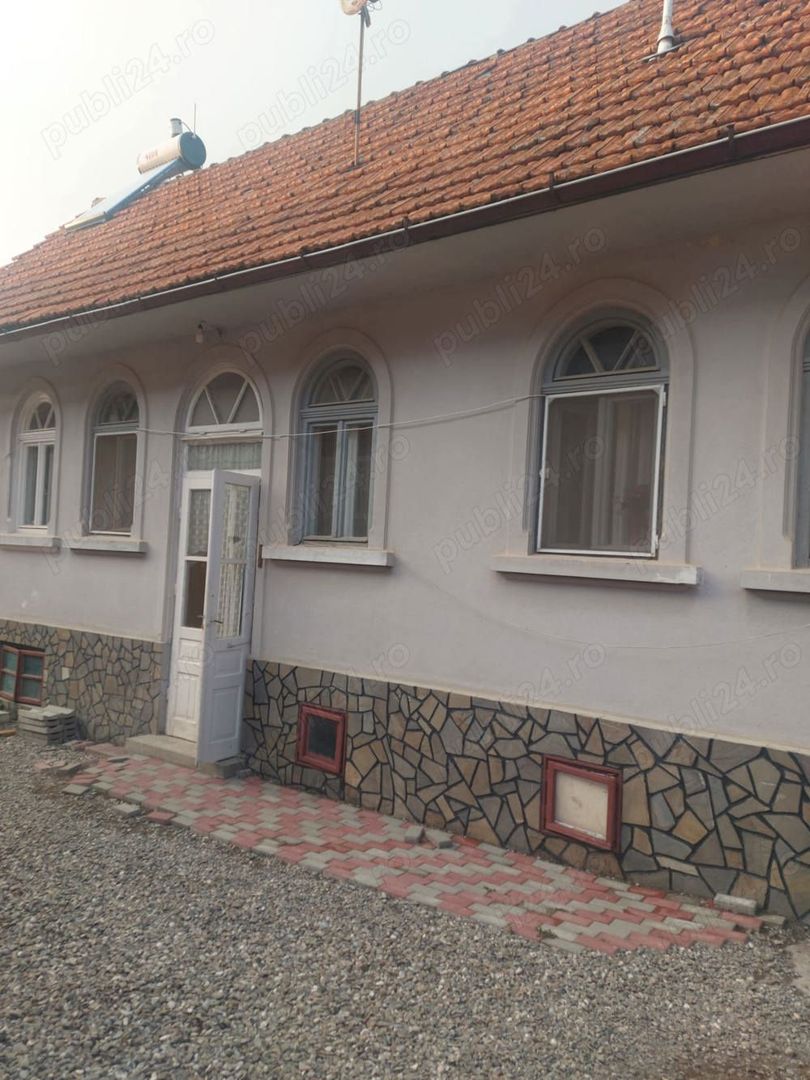 Vanzare casă - Poză 3