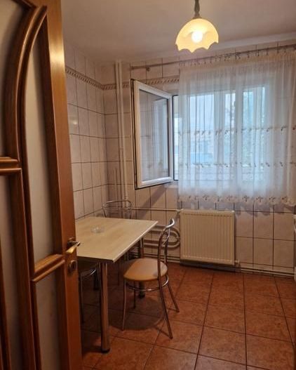 De inchiriat apartament cu 3 camere , Oltenitei sector4 - Poză 7