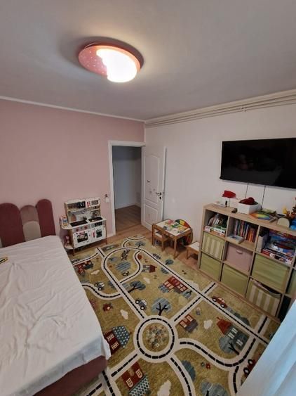 Vanzare Apartament 4 Camere Adiacent Nerva Traian - Centrala Proprie - Poză 5