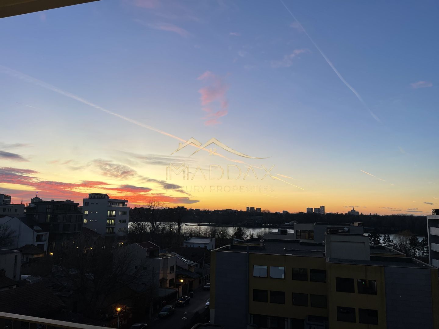 **APARTAMENT ELEGANT** FLOREASCA **CU VEDERE SPECTACULOASA CATRE LAC - Poză 7