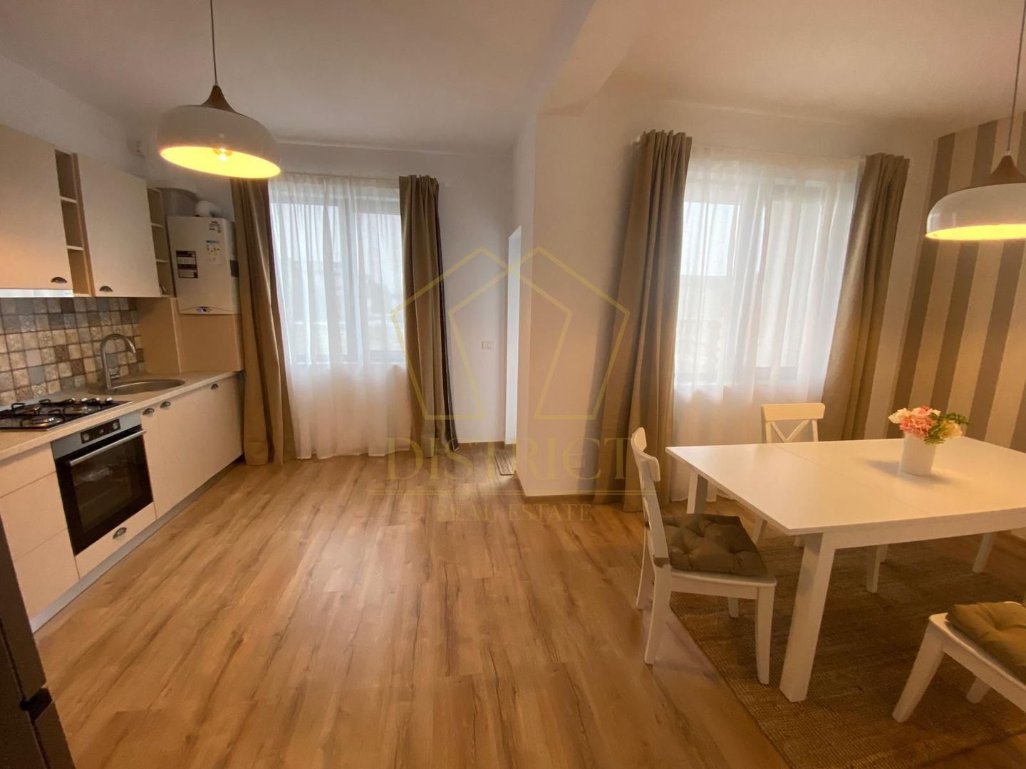 Triplex cu 3 camere 3 bai | Giroc - Poză 2