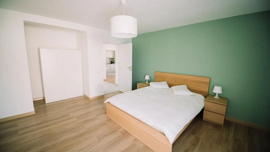 Ap cu 2 camere la cheie, mobilat/utilat + parcare inclusă-99000 e+tva - Poză 5