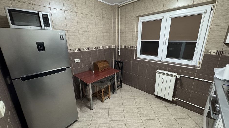 Inchiriere apartament 3 camere Iancului, Biserica Capra - Poză 3