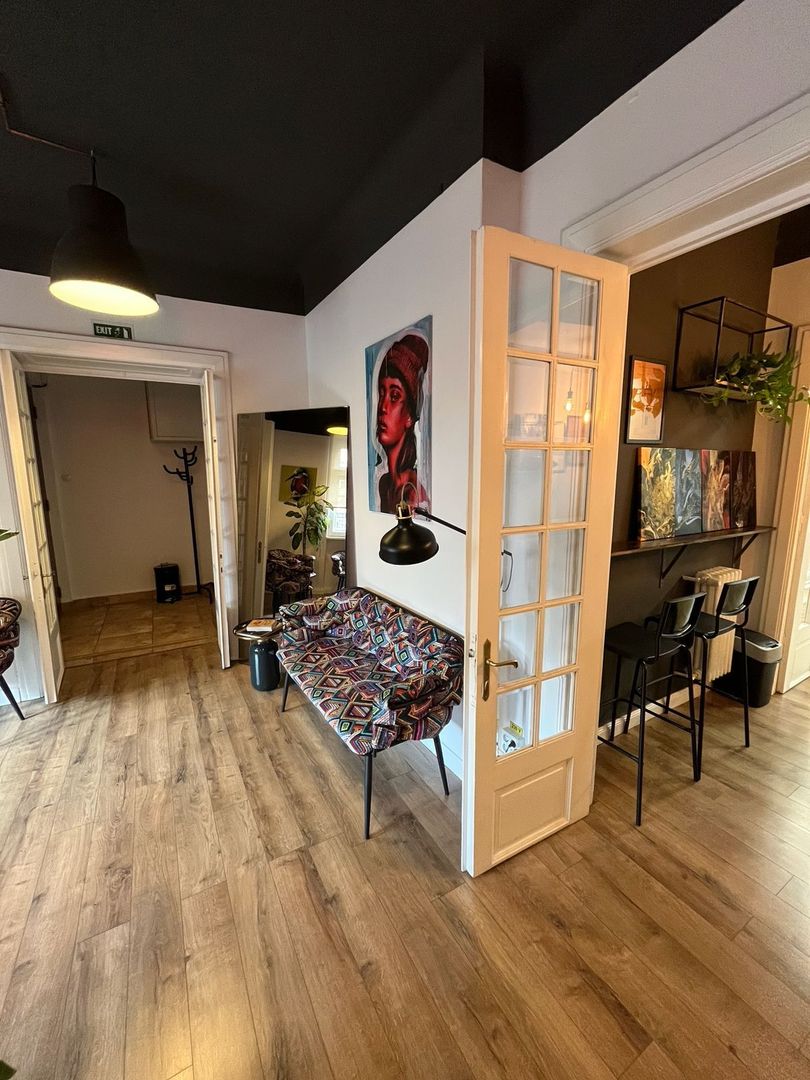 APARTAMENT/ SPATIU BIROURI | 116MP | ROMANA - Poză 4