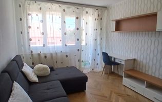 Apartament cu 3 camere in Complexul Studentesc
