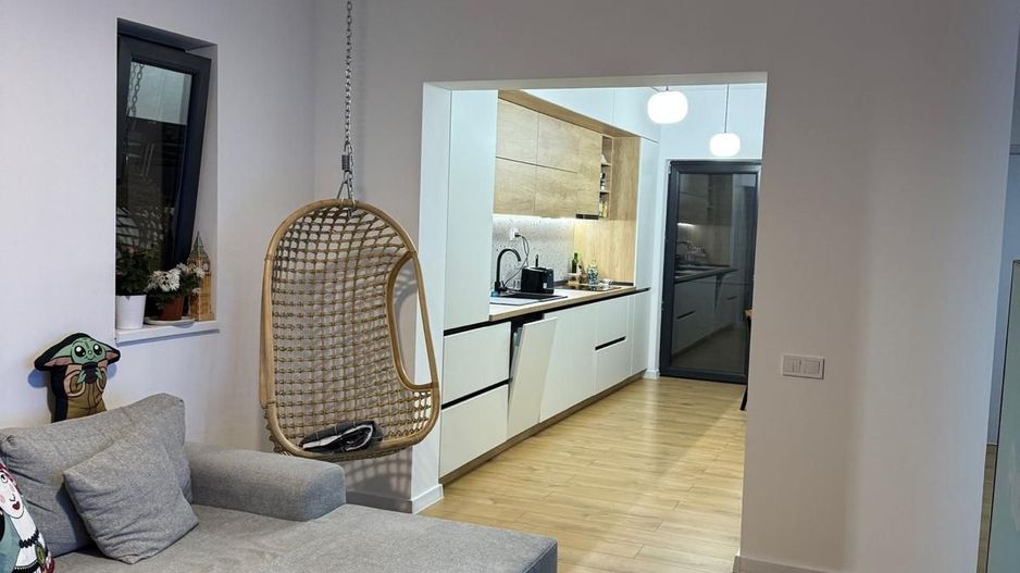 DESIGN MODERN & LUMINA NATURALA – Casa P+1  Premium in Simnicul de Jos - Poză 5