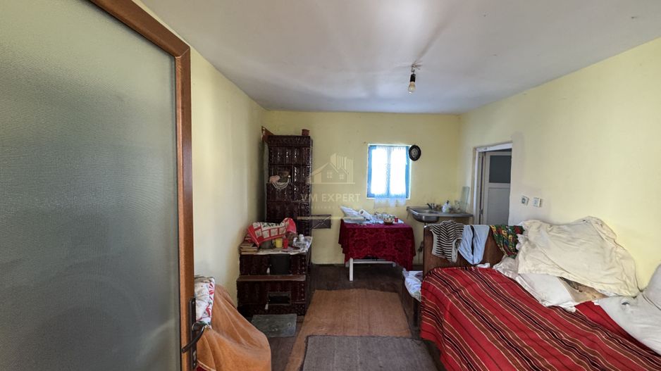 CASA 4 CAMERE TEREN 800 MP CAPUL PISCULUI COMUNA GODENI JUD. ARGES - Poză 9