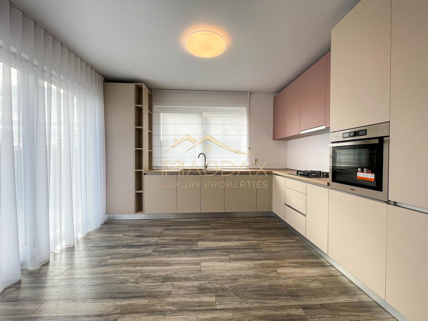 *** Vila 4 camere de vanzare II Nemobilata II Corbeanca - Poză 7