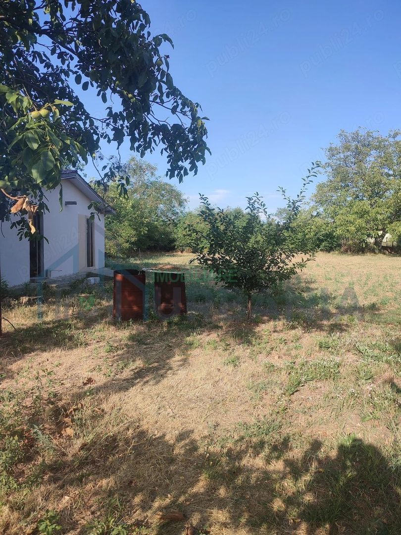 Teren intravilan 905 mp cu cabană de vară inclusă, Popricani, la 15 minute de Iași - Poză 10