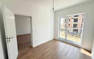 Bucatarie inchisa. Etaj 1. Loc de parcare. Asfalt. - Poză 8