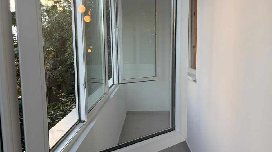 Apartament renovat cu doua camere semidecomandat, piata Domenii - Poză 3