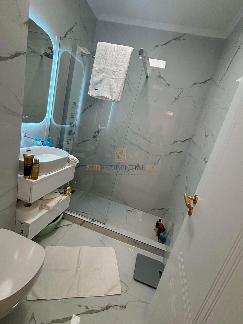 Apartament cu 3 camere,mobilat si utilat premium, gata de mutare,Salaj - Poză 9