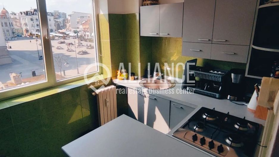 Piața Ovidiu, Constanța-Apartament deosebit de închiriat (Cod 008) - Poză 8