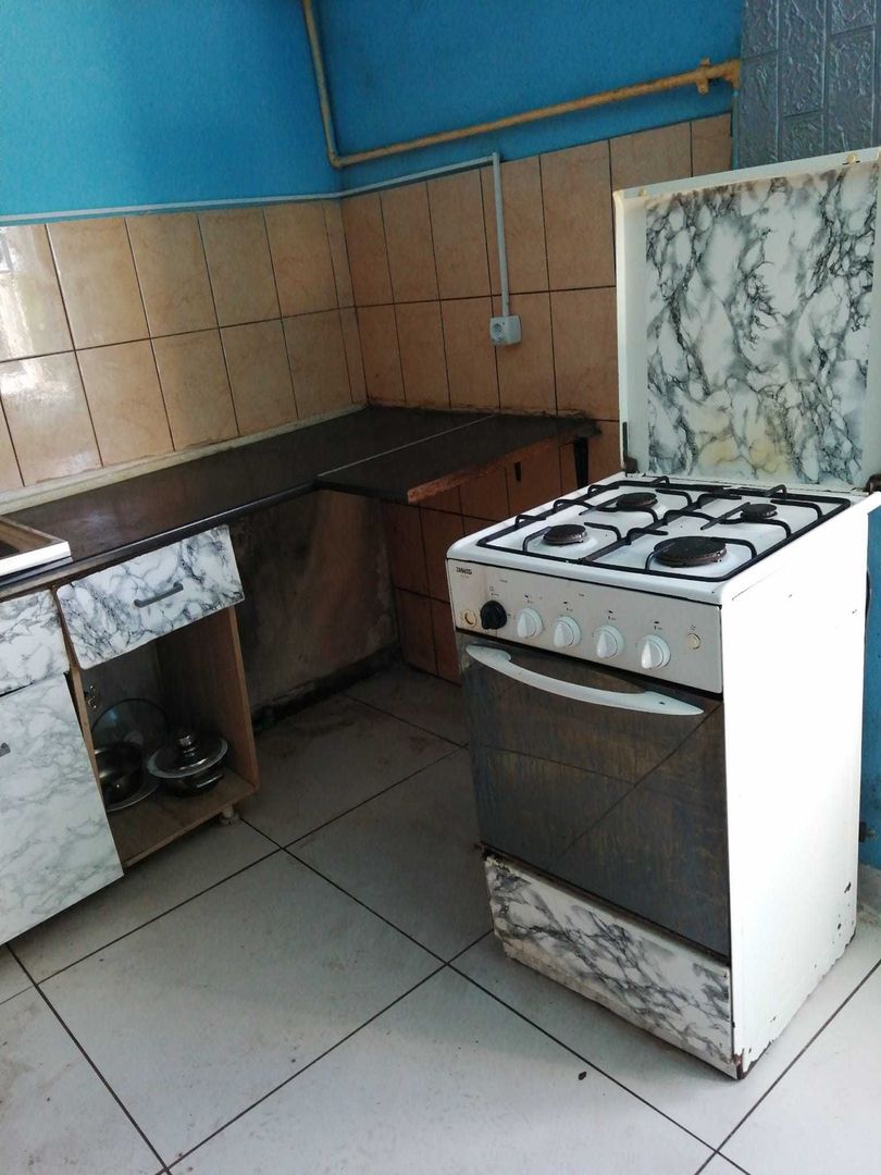BRASADAS vinde garsoniera 22mp. pe Ostrovului la etajul 2/4. - Poză 3