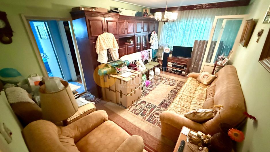 Apartament cu 3 Camere, 2 Bai - Etaj 3 - Zona Podu Ros - Poză 1