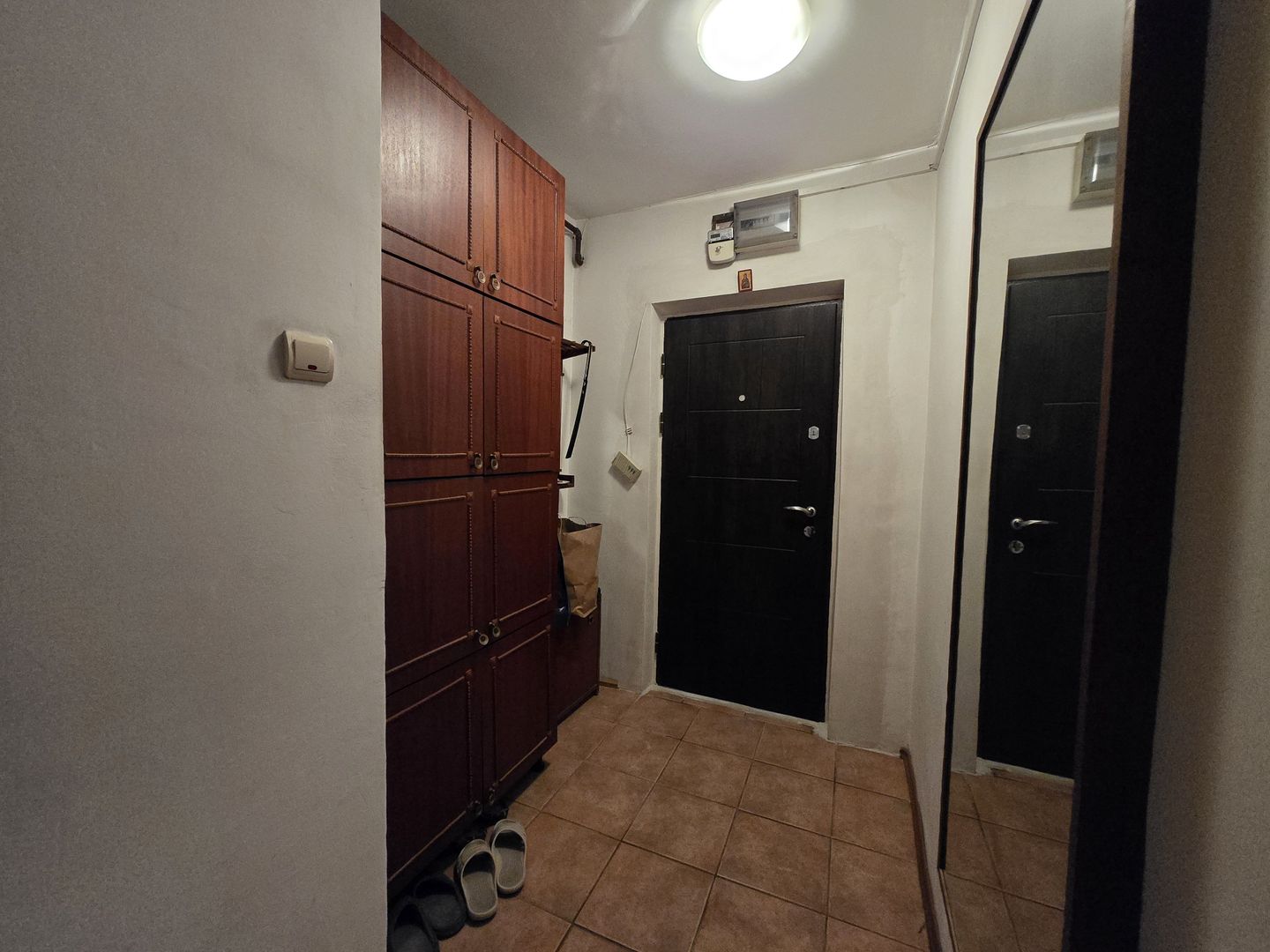 Apartament 3 camere decomandat 70mp Toporasi - Prelungirea Ferentari - Poză 1