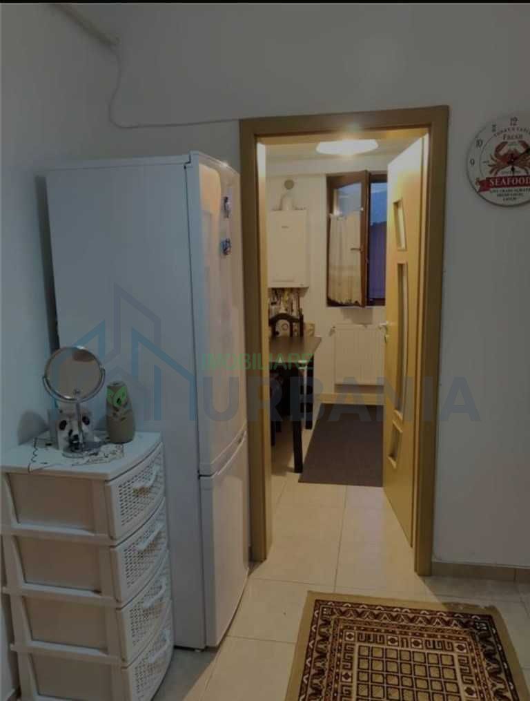 # Apartament de inchiriat 2 camere Nicolina - Poză 2