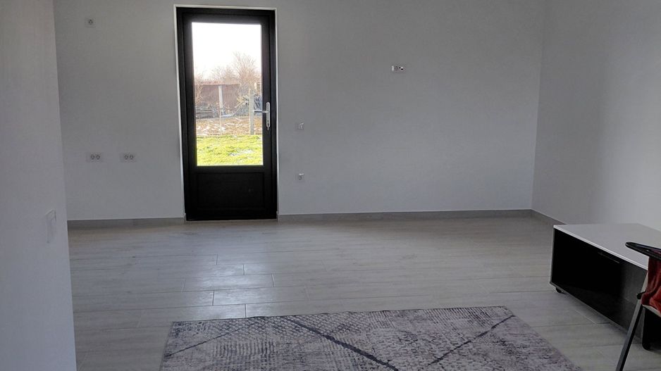 Casă de vânzare Vasile Alecsandri  ideala pentru familie! - Poză 13